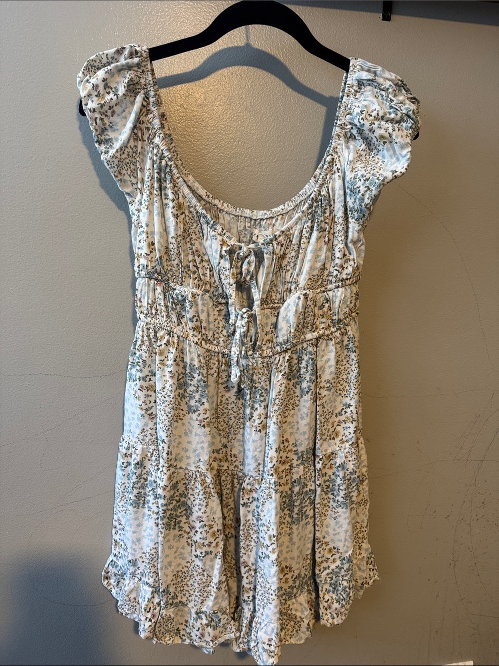 Women's Aeropostale Floral Dress — Cream with Blue Floral Print